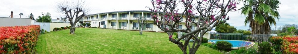 Harriet House Tumut Exterior foto
